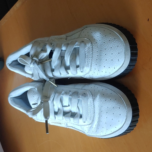 Leather Puma Cali Platform Sneaker - Picture 2 of 6